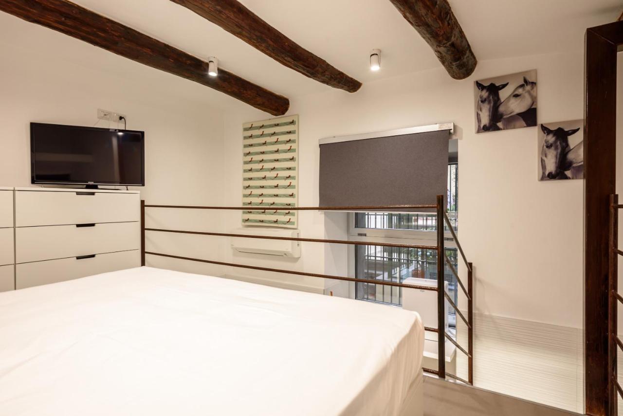 Apartamento Riviera Di Chiaia 155 Nápoles Exterior foto