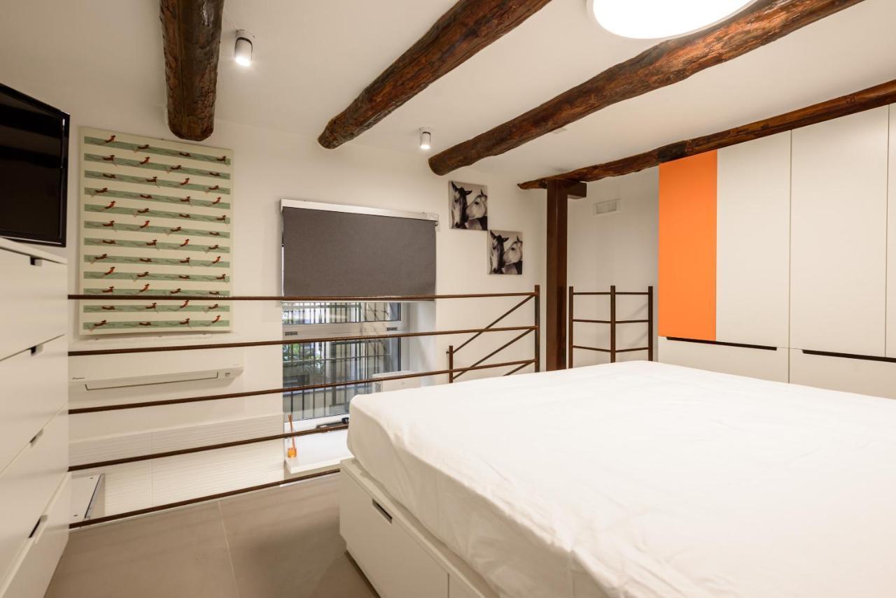 Apartamento Riviera Di Chiaia 155 Nápoles Exterior foto